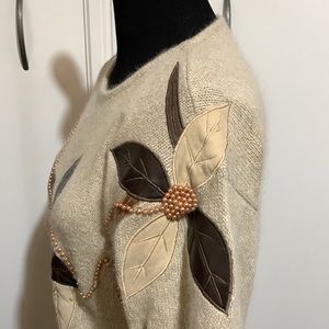 Gorgeous Vintage sweater